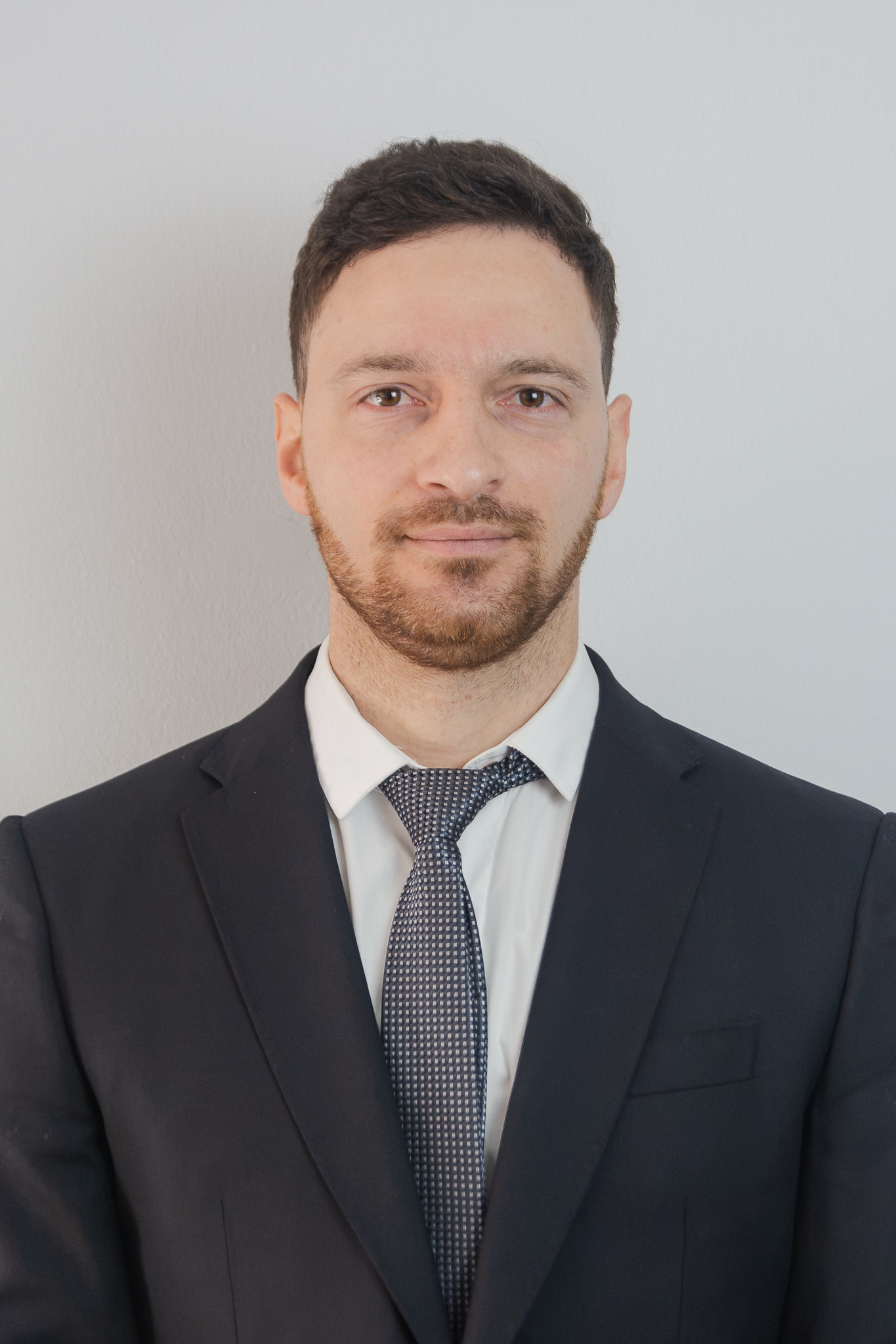 Dr. Mariano Cid